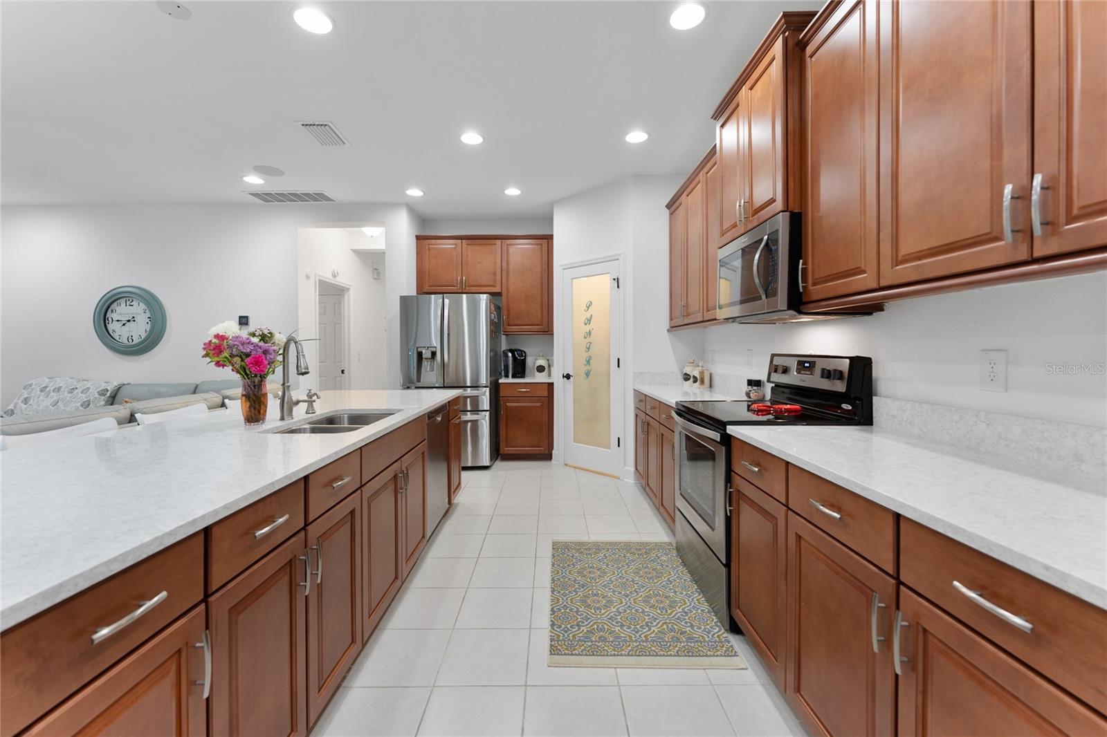 TARPON KEY - Residential