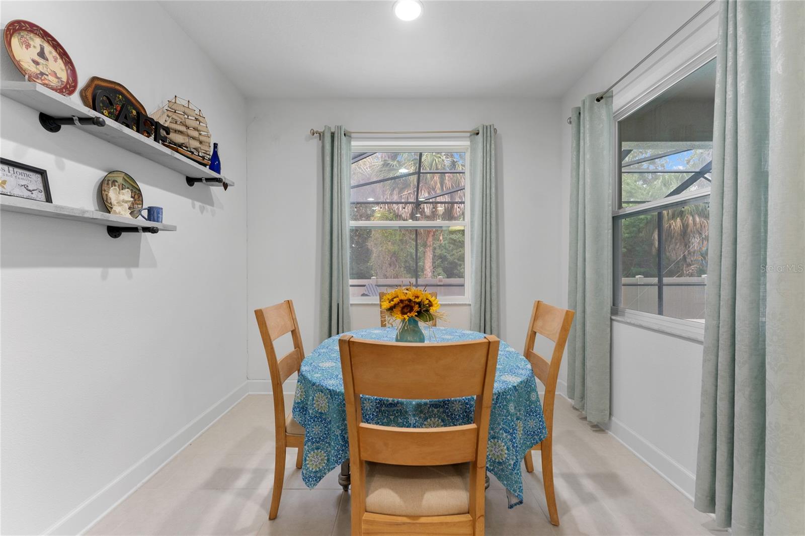 TARPON KEY - Residential