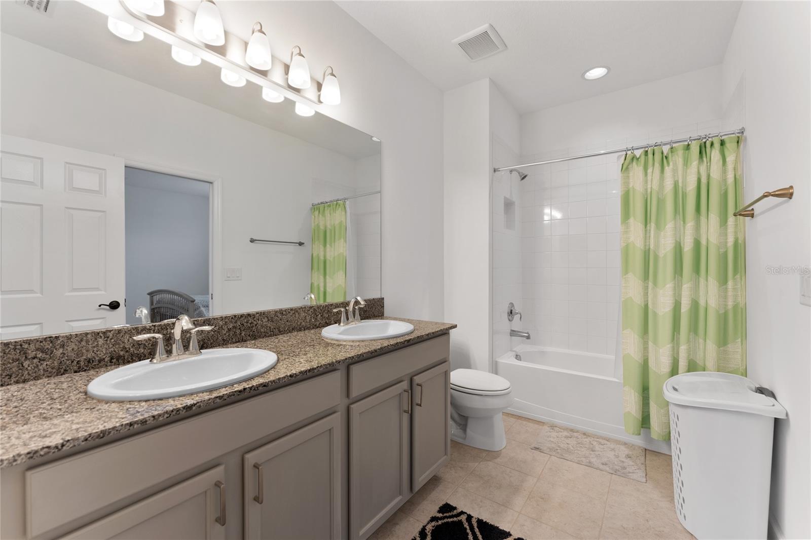 TARPON KEY - Residential