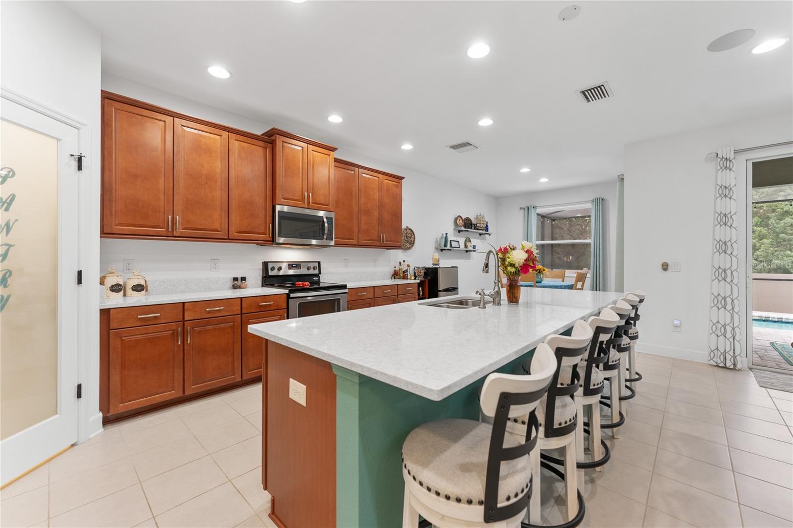 TARPON KEY - Residential