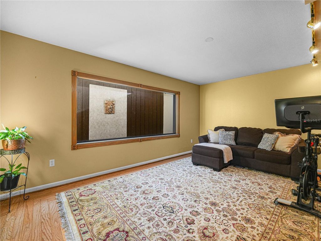 Photo of 3 Casa Loma Way #3, Lakeland, FL 33813 (MLS # L4958653)