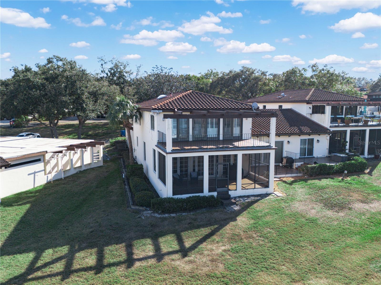 CASA LOMA INC TR H - Residential