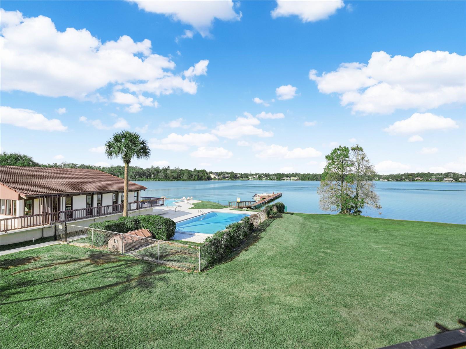 CASA LOMA INC TR H - Residential