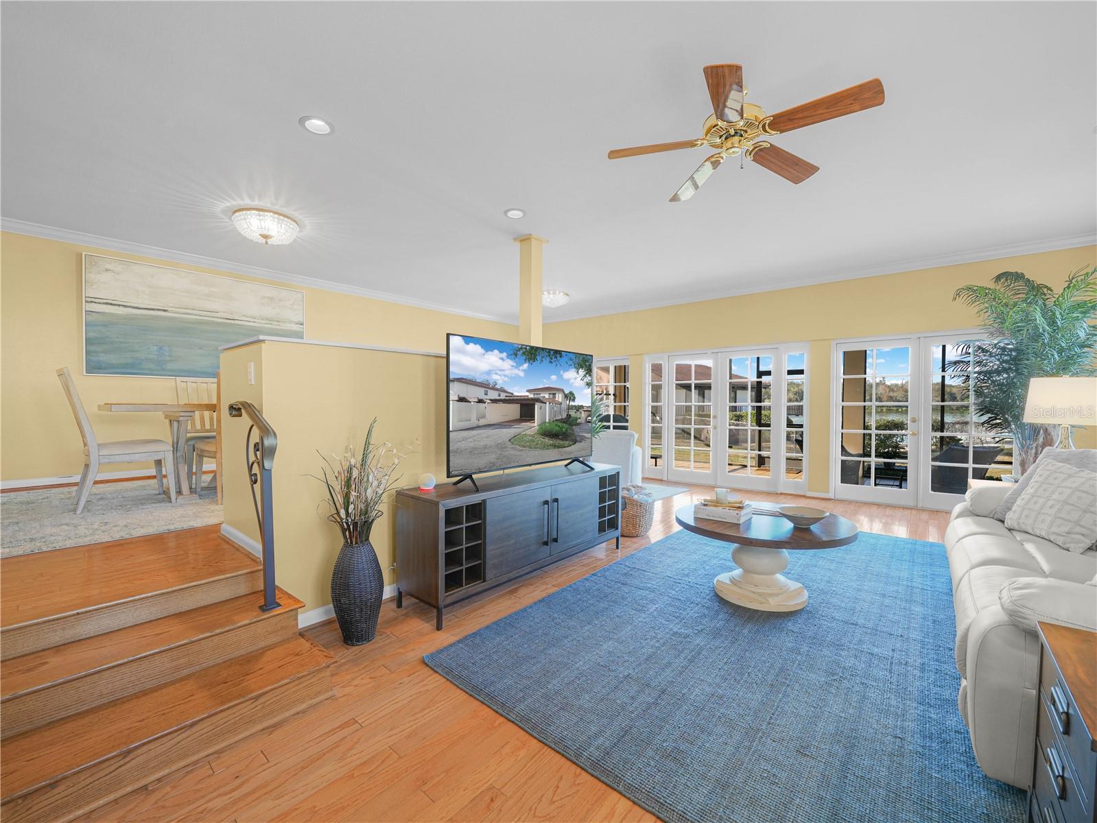 CASA LOMA INC TR H - Residential