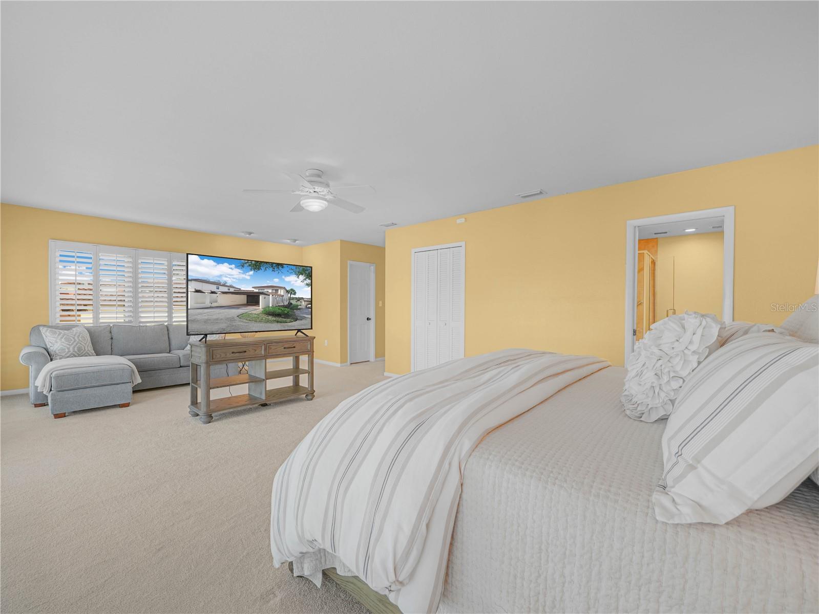 CASA LOMA INC TR H - Residential