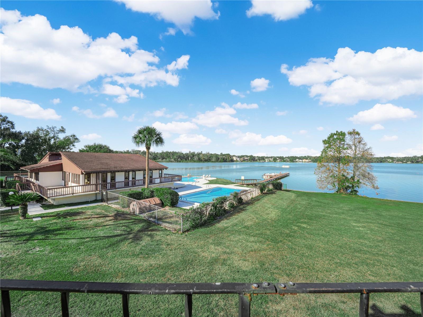 CASA LOMA INC TR H - Residential