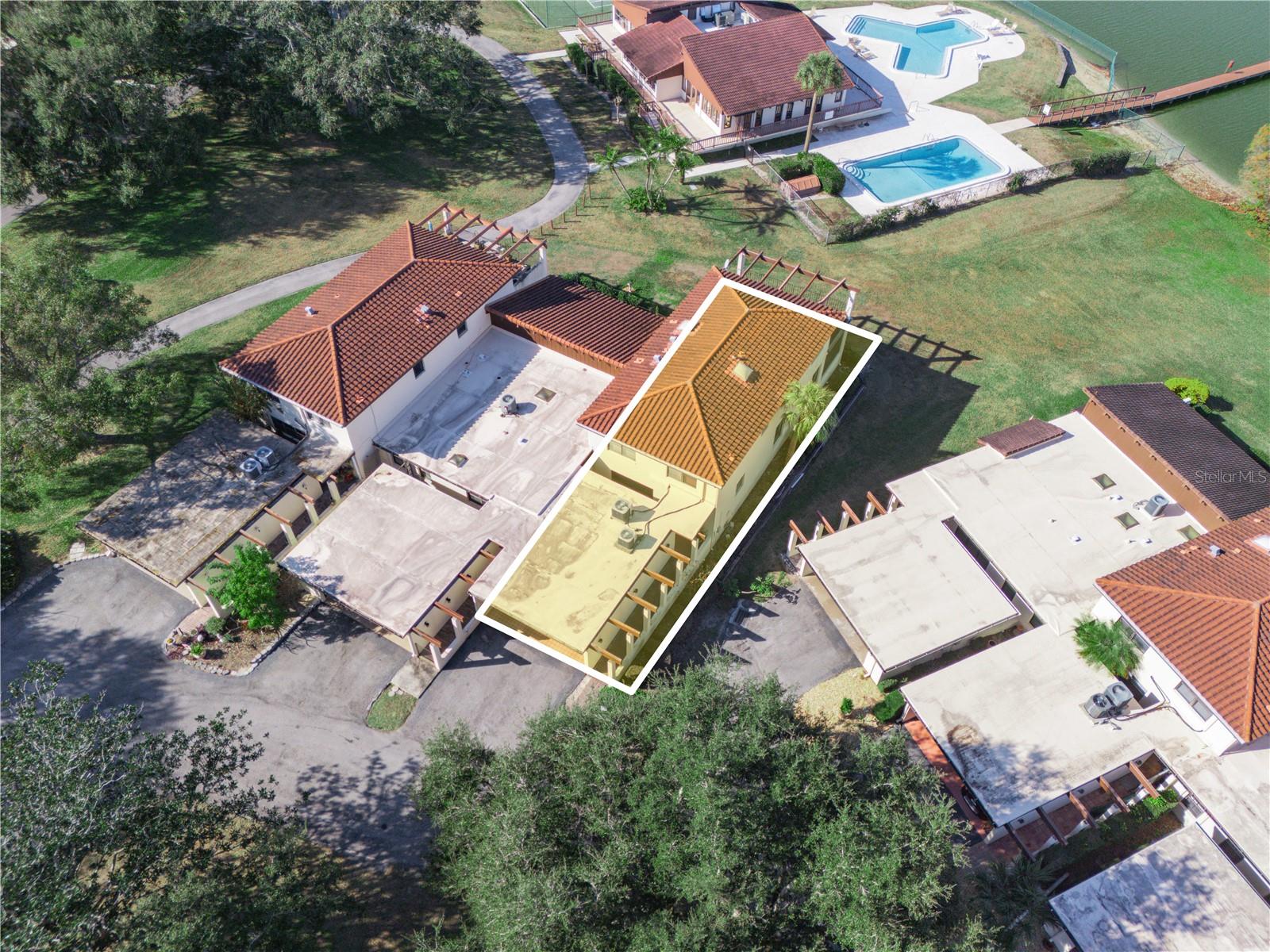 CASA LOMA INC TR H - Residential