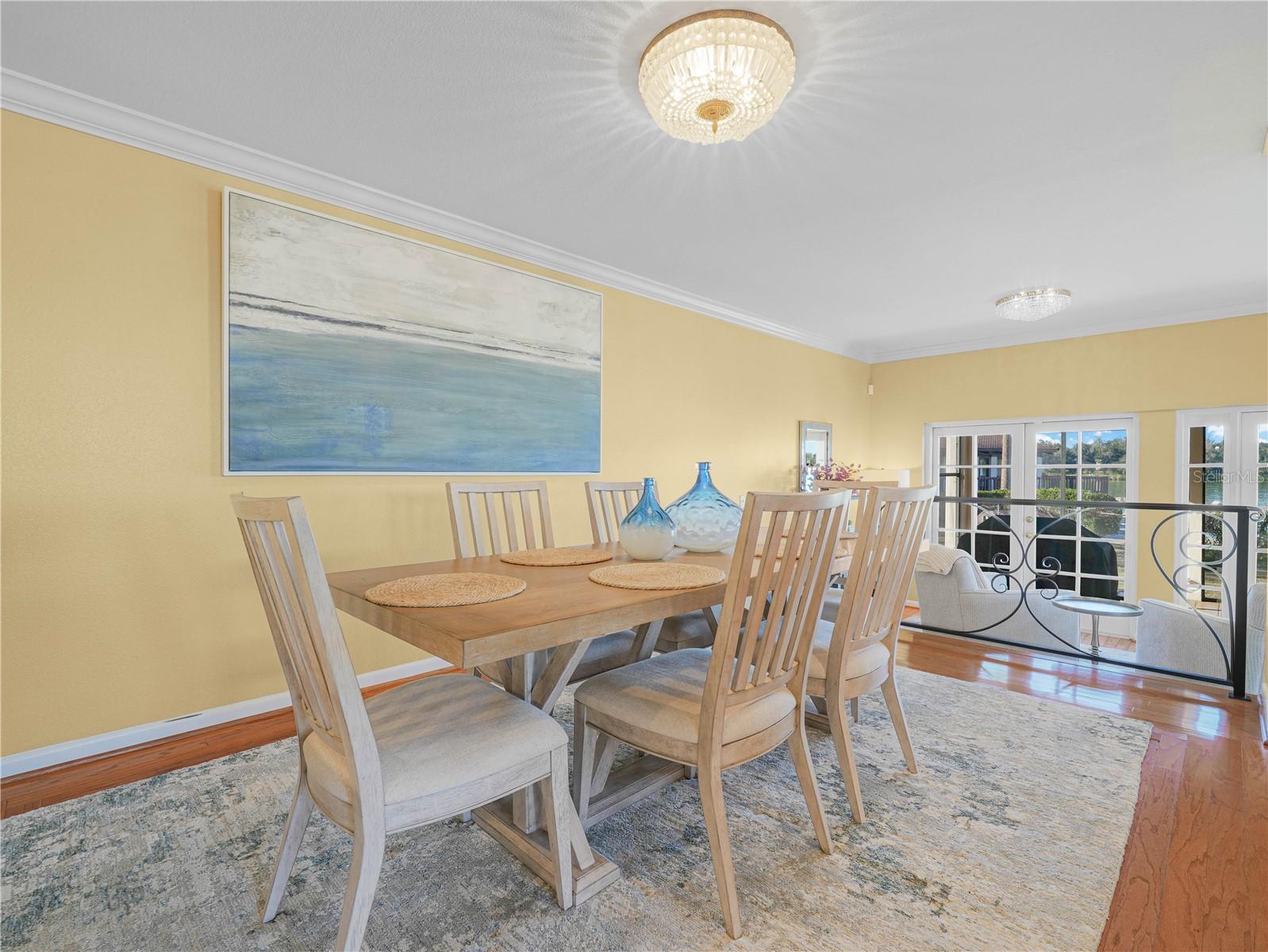 CASA LOMA INC TR H - Residential