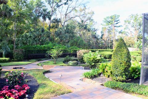 A home in WINTER SPRINGS