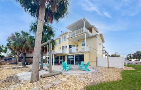 A home in CRYSTAL RIVER