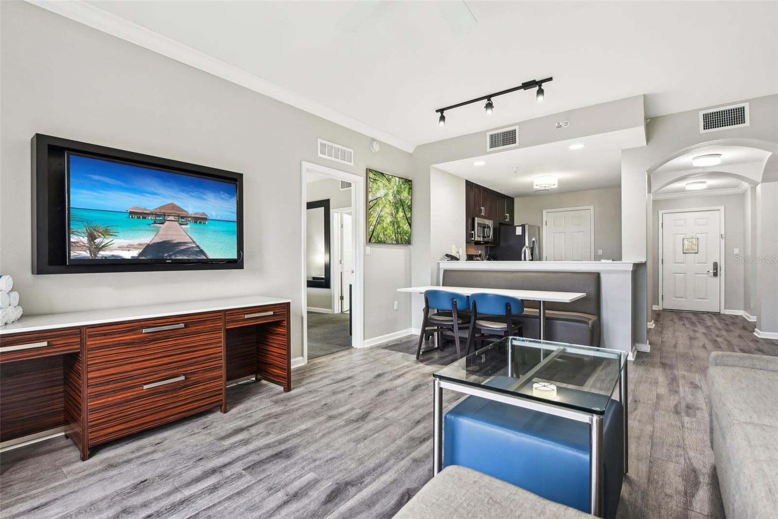 GROVE RESIDENCE & SPA HOTEL CONDO I - Residential