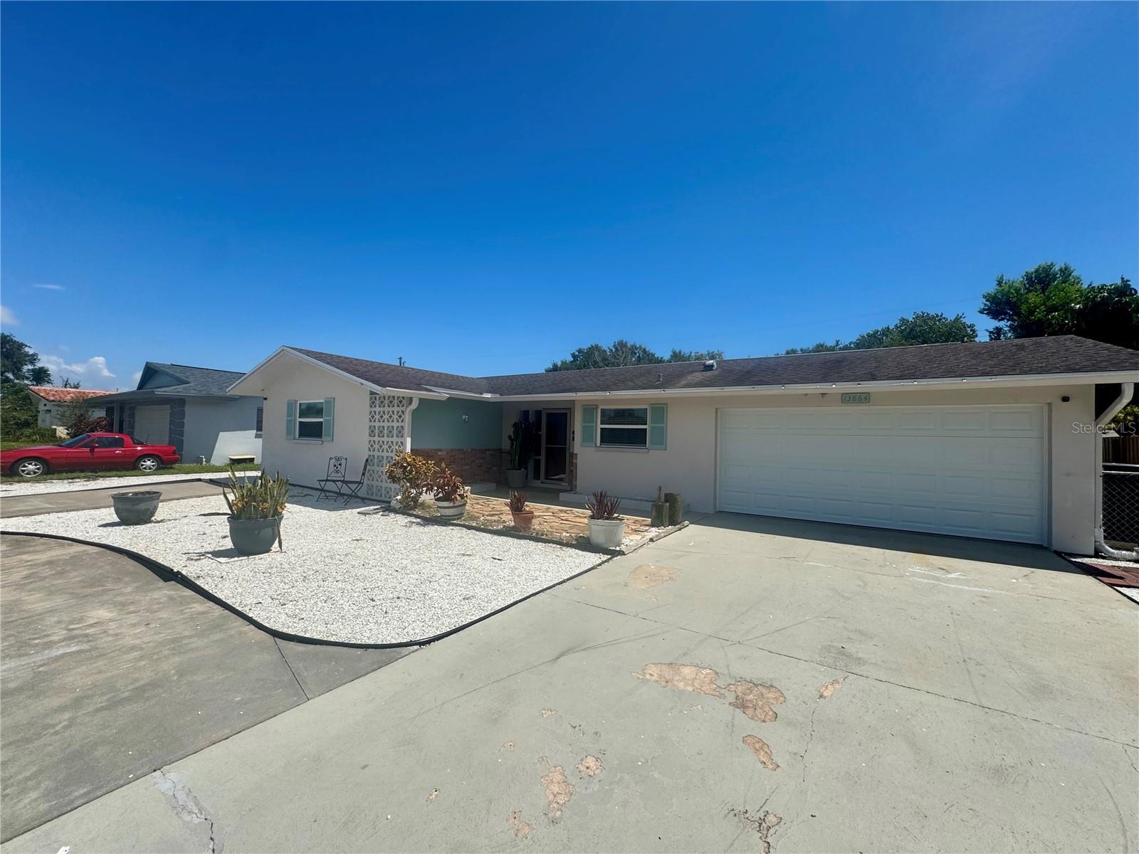 OAKHURST GROVES - Residential Lease
