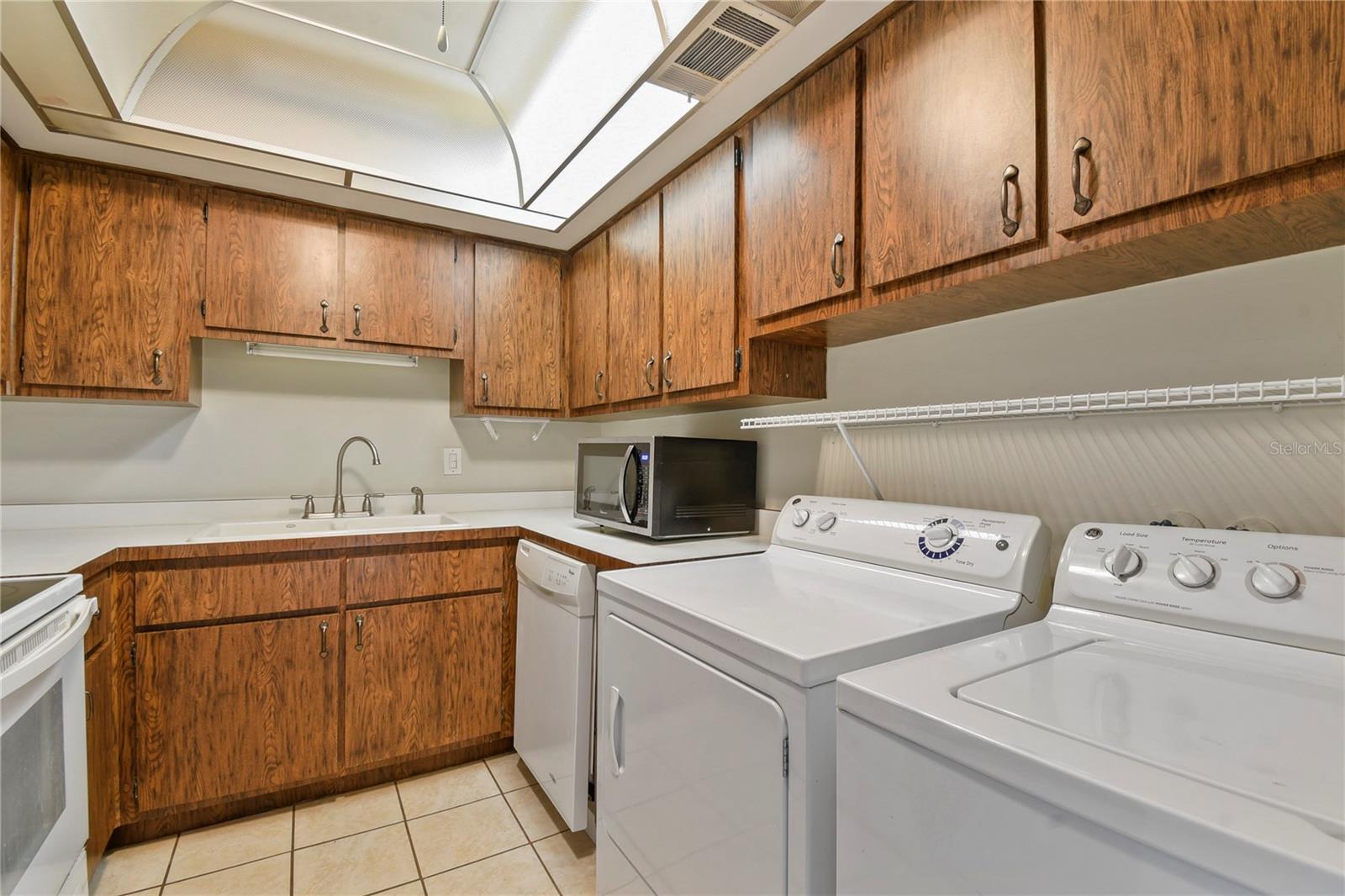 PALM CLUB CONDO - Residential