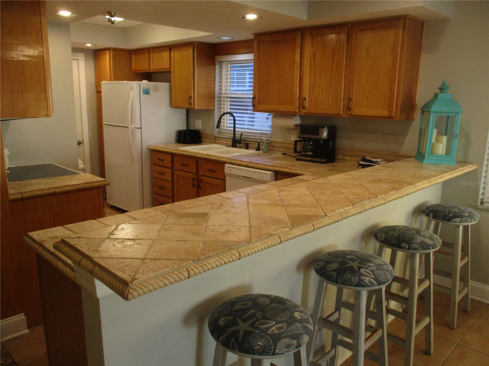 KIMA CONDO - Residential