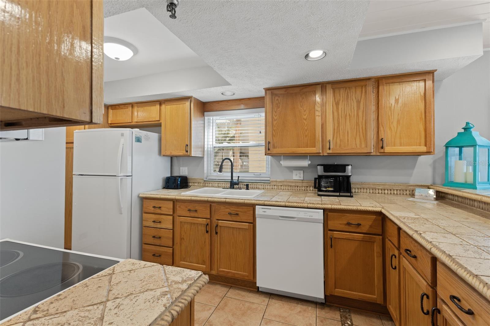 KIMA CONDO - Residential