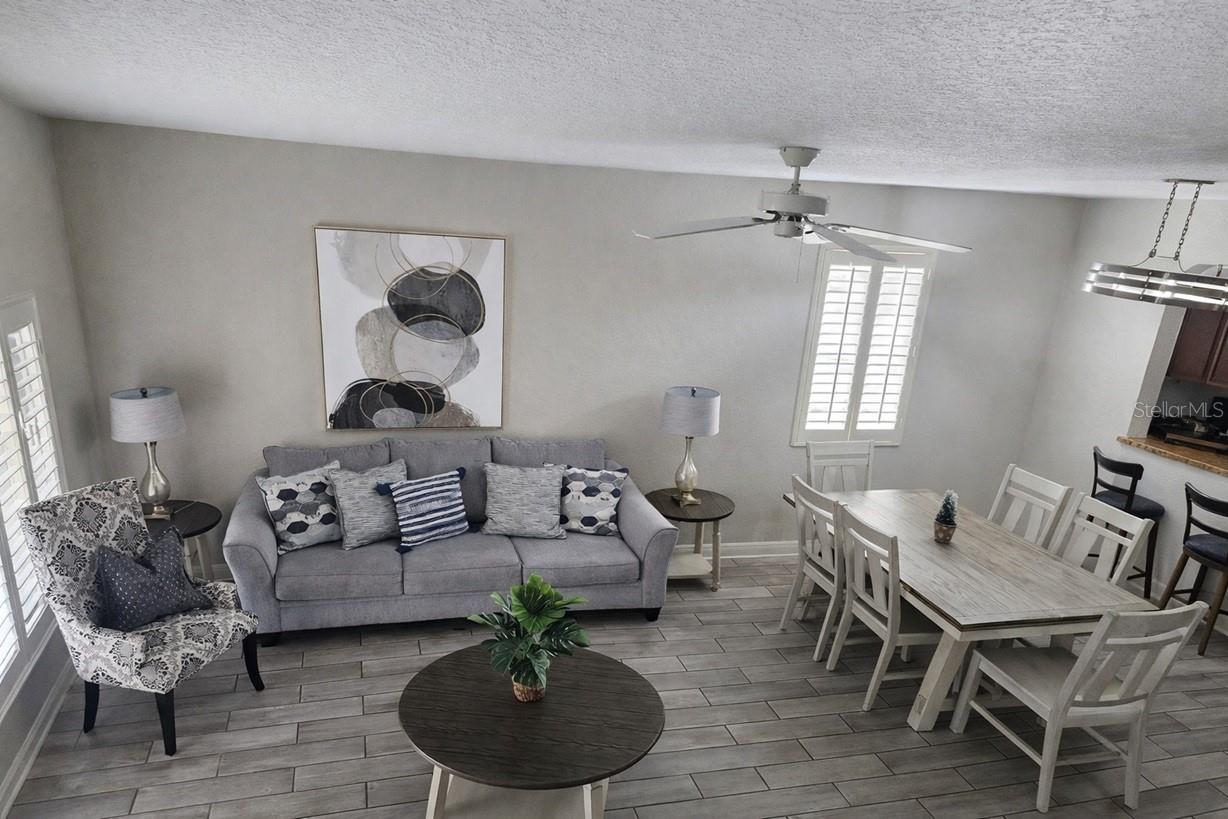 VILLA AT REGAL PALMS CONDO - Residential