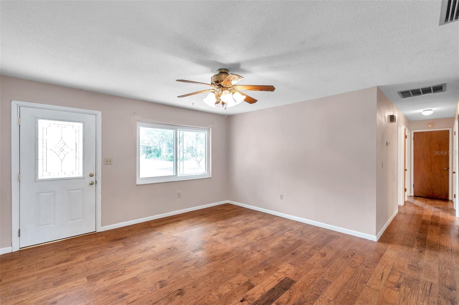 1123 ENCHANTED DRIVE
