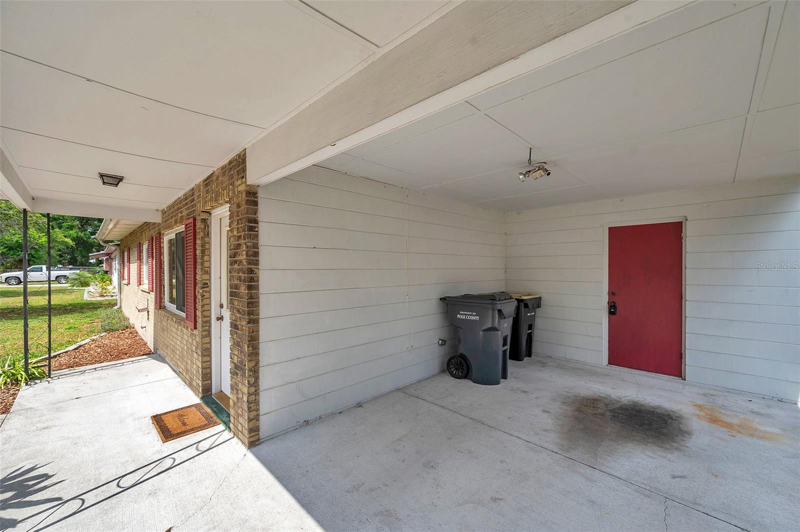 1123 ENCHANTED DRIVE