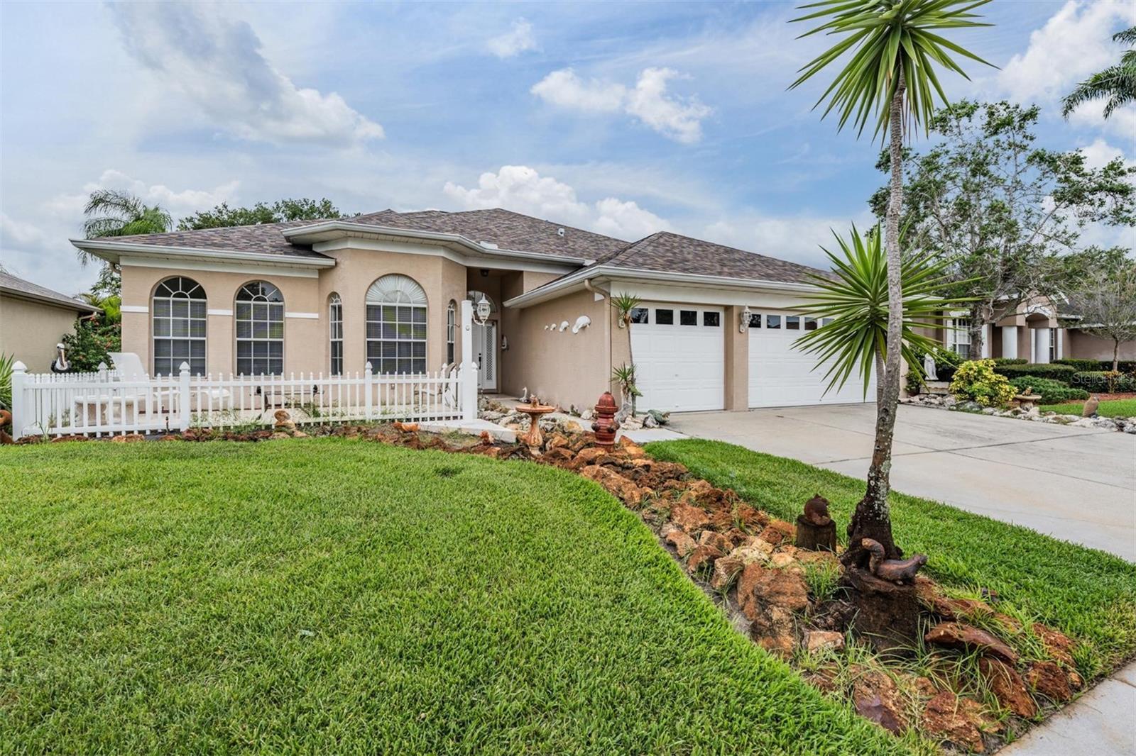 Photo 42 of 60 of 1054 SAWGRASS DRIVE house