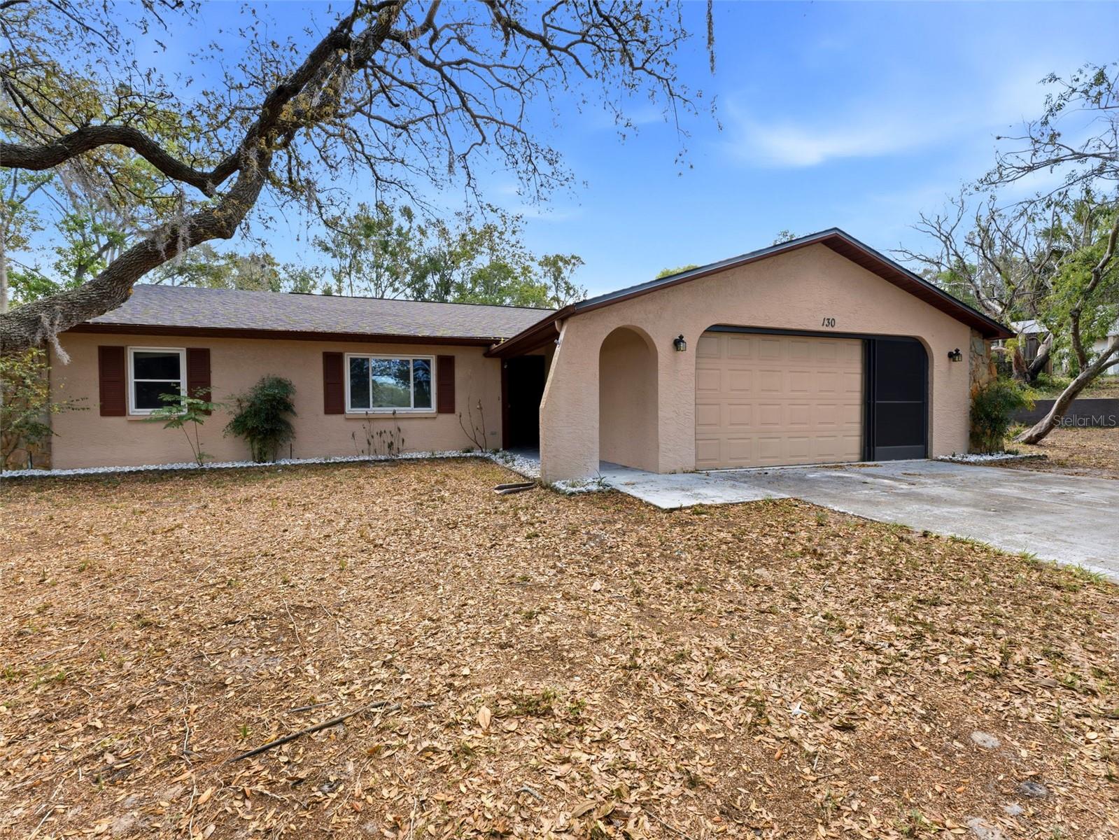 SPRING HILL - Residential