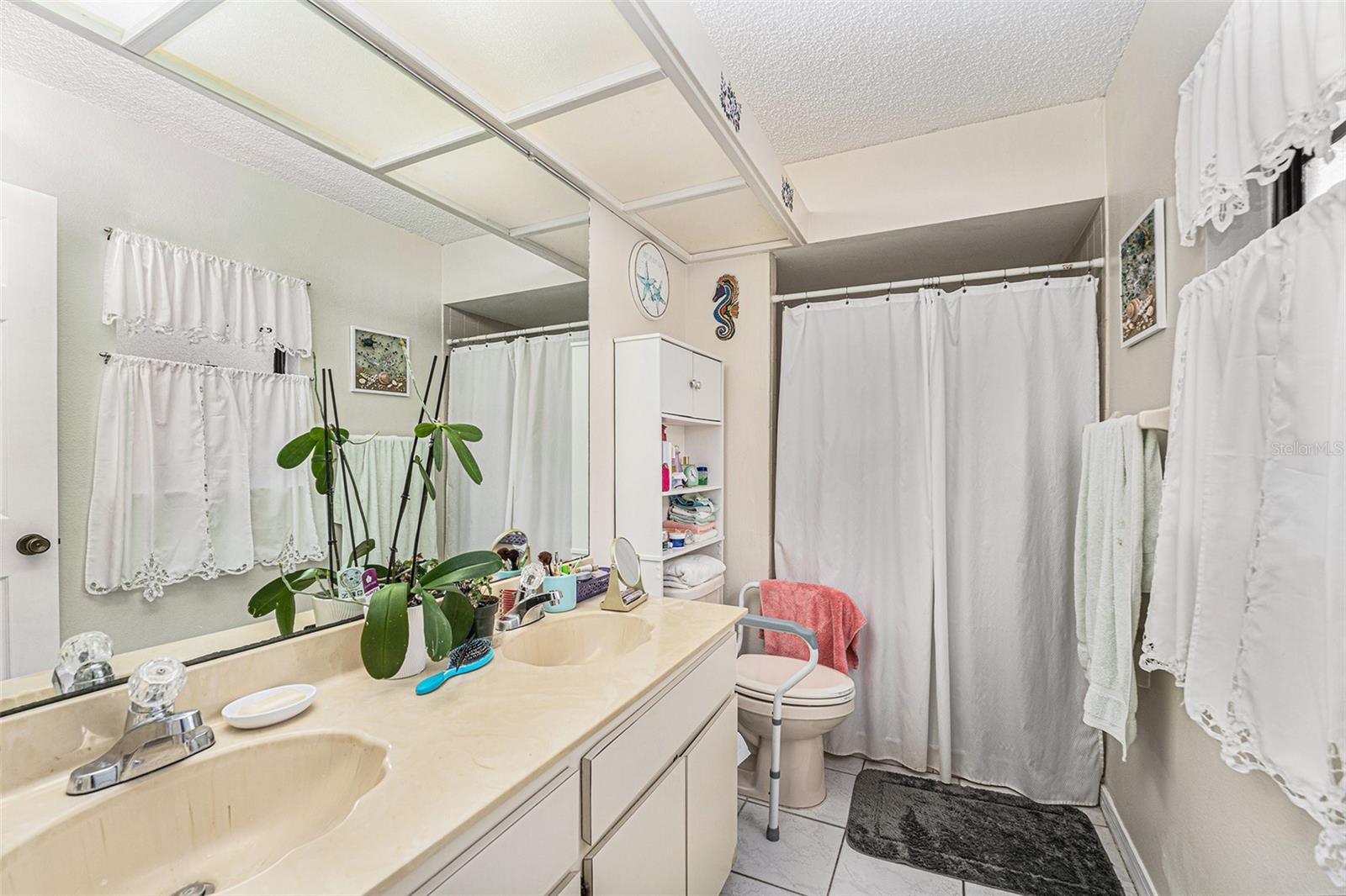 VALLEY WOOD 02 - Residential