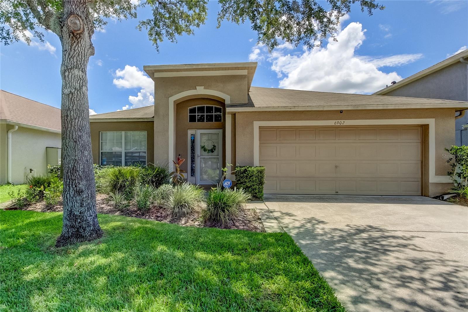 View WESLEY CHAPEL, FL 33545 house