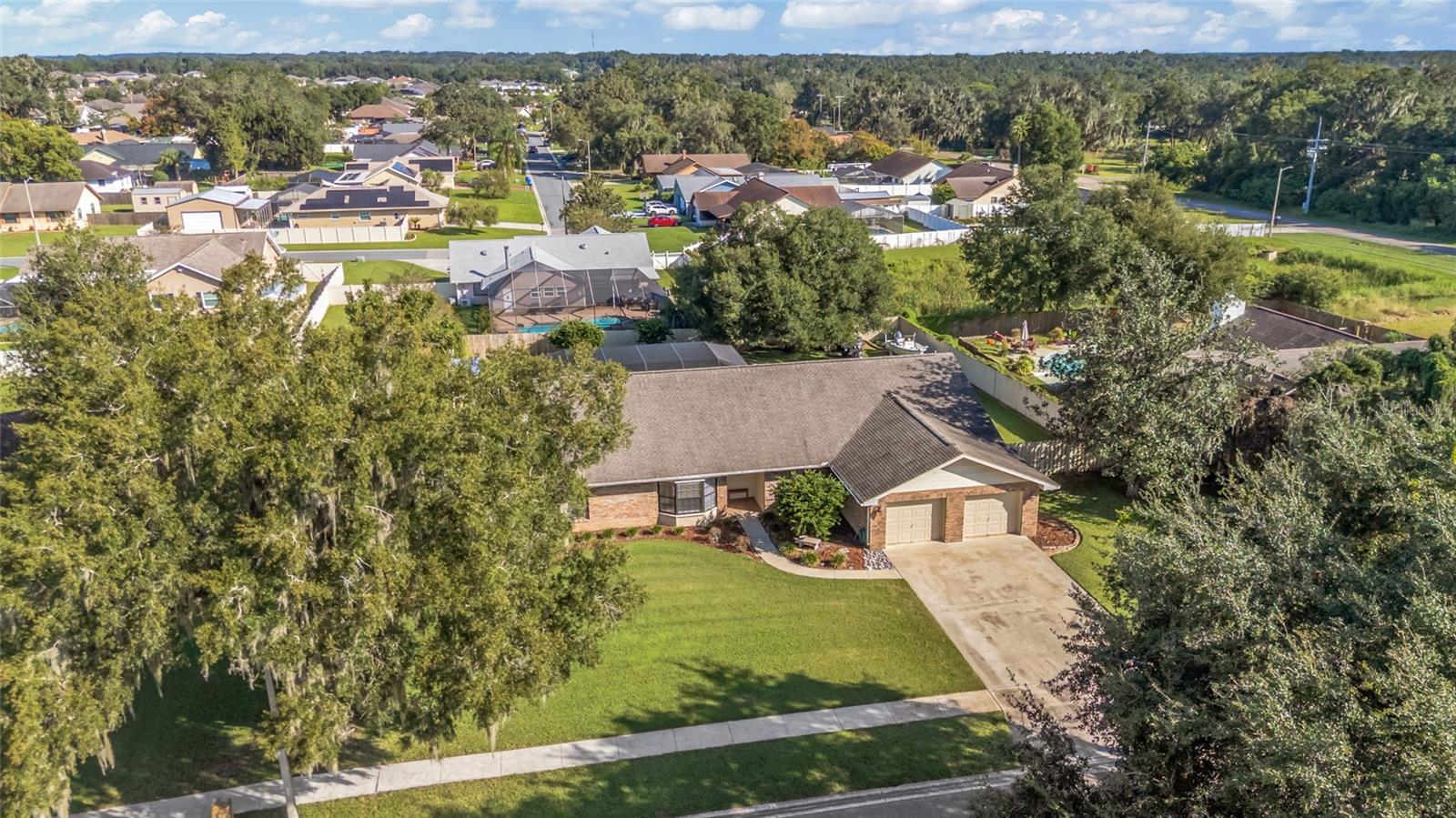 4614 DUXBERRY LANE
