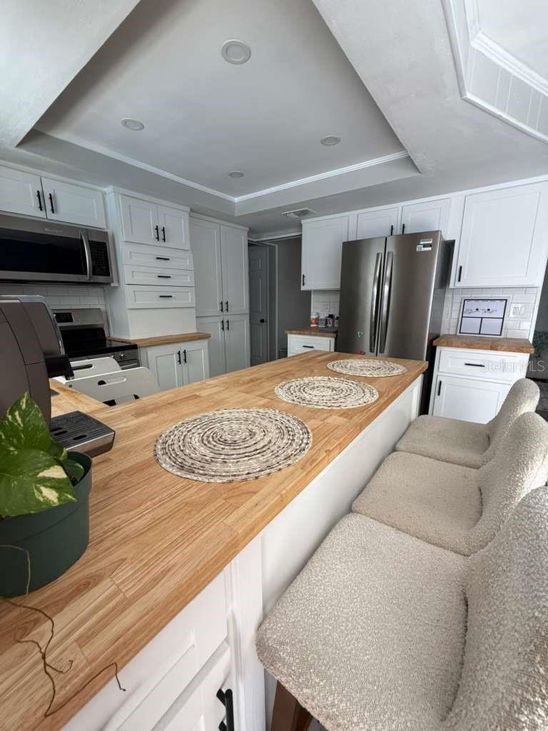 PINEHURST MEADOW ADD - Residential Lease