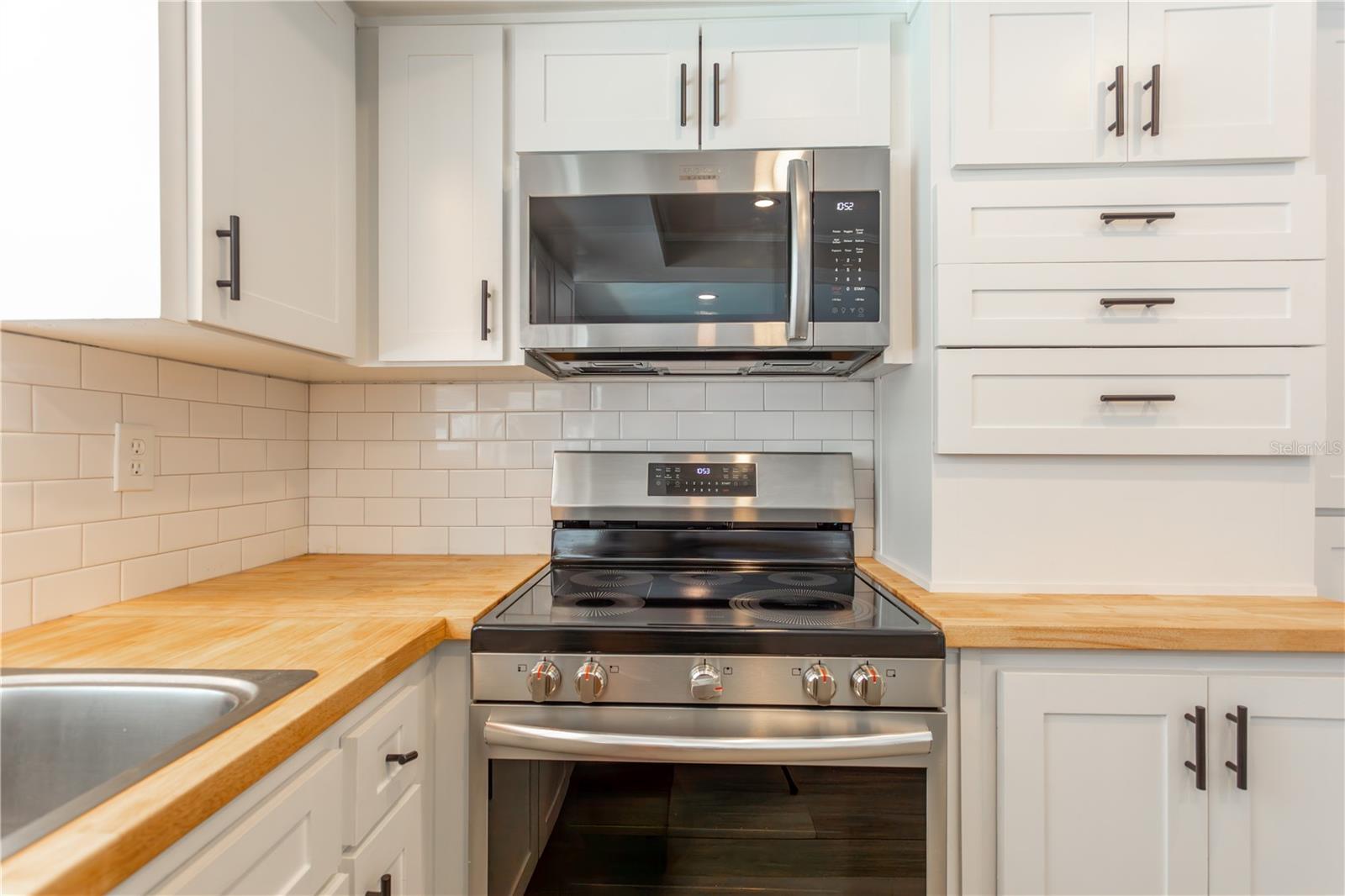 PINEHURST MEADOW ADD - Residential Lease