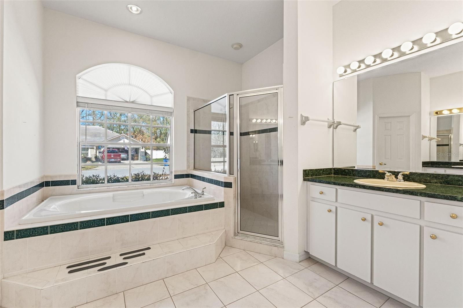 GRAND OAKS PHASE 1 - Residential