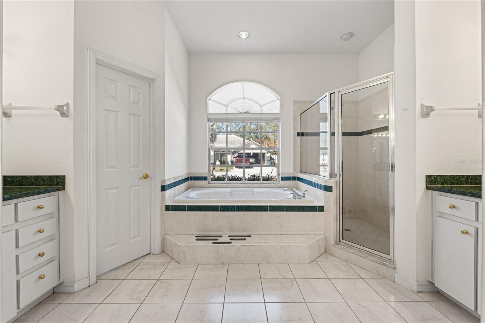 GRAND OAKS PHASE 1 - Residential