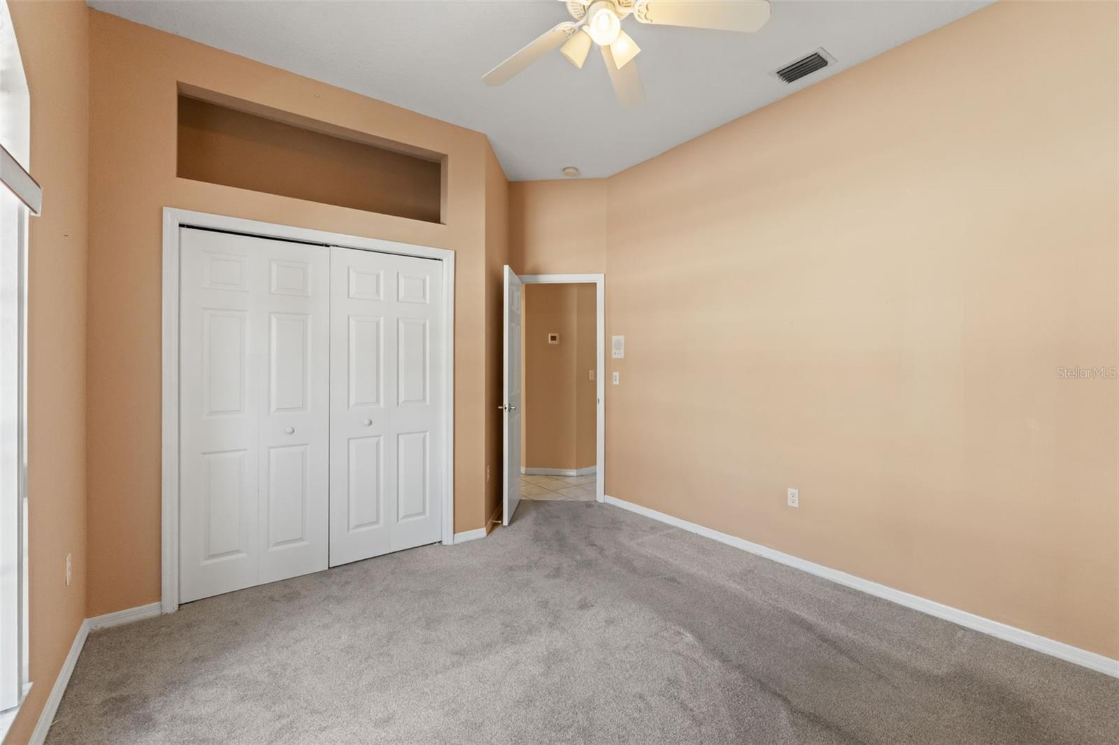 GRAND OAKS PHASE 1 - Residential