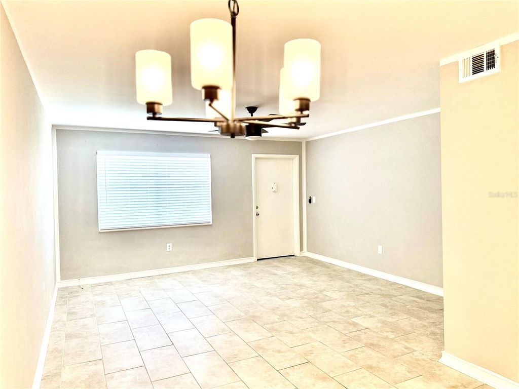 Photo of 5945 21st Street N #5, St Petersburg, FL 33714 (MLS # N6140561)