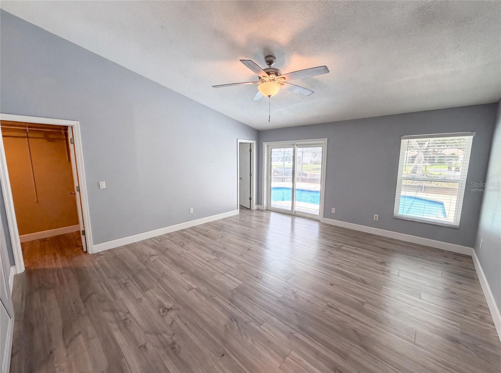 3800 SEMINOLE DRIVE