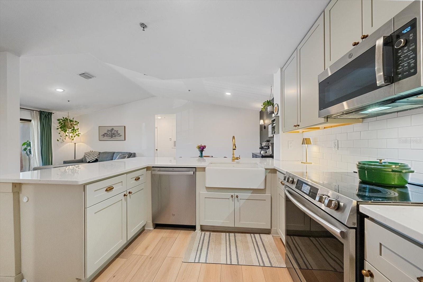 4002 CROCKERS LAKE BOULEVARD 21
