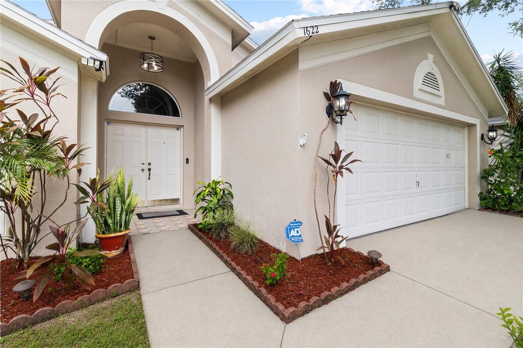 Photo of 1622 Hulett Drive, Brandon, FL 33511 (MLS # TB8536705)
