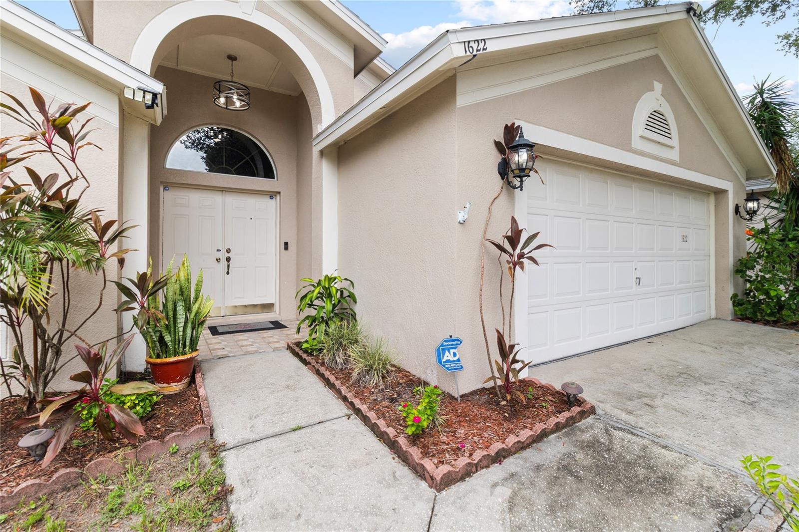 1622 HULETT DRIVE
