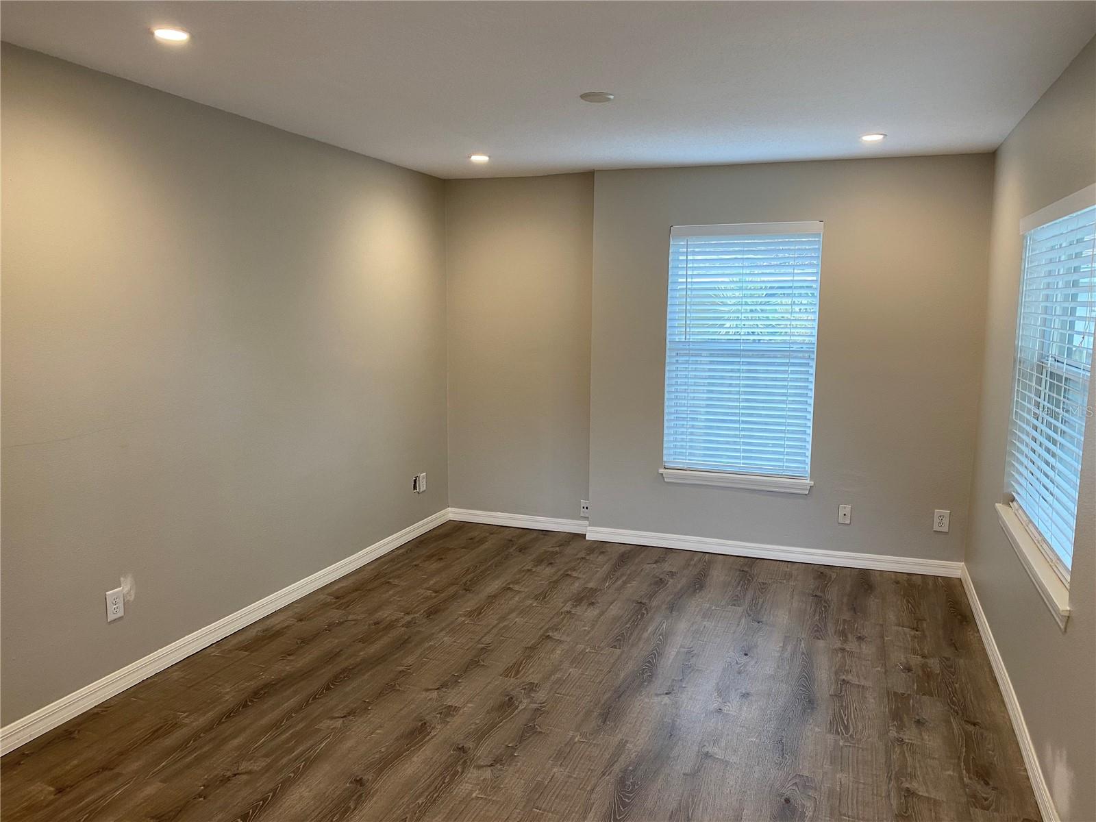 CRYSTAL RIDGE SUB - Residential Lease