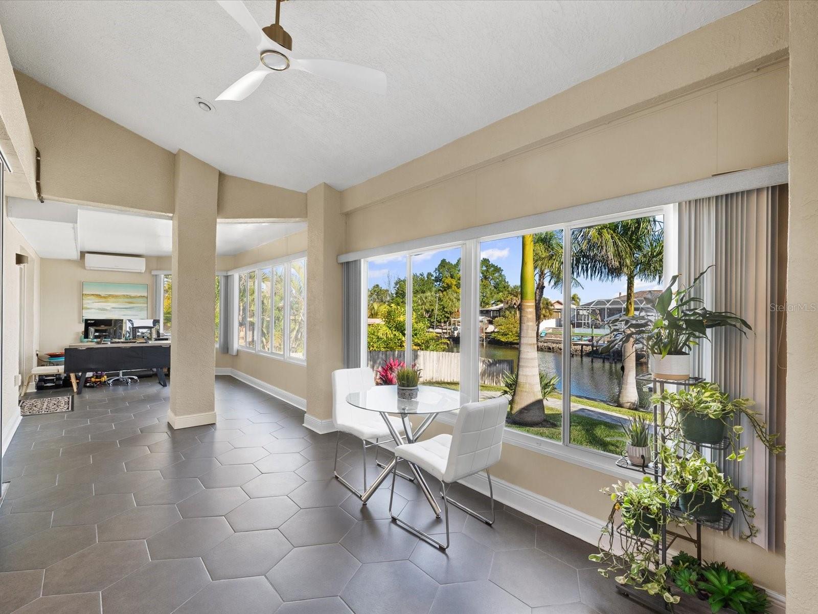 APOLLO BEACH UNIT TWO - Residential