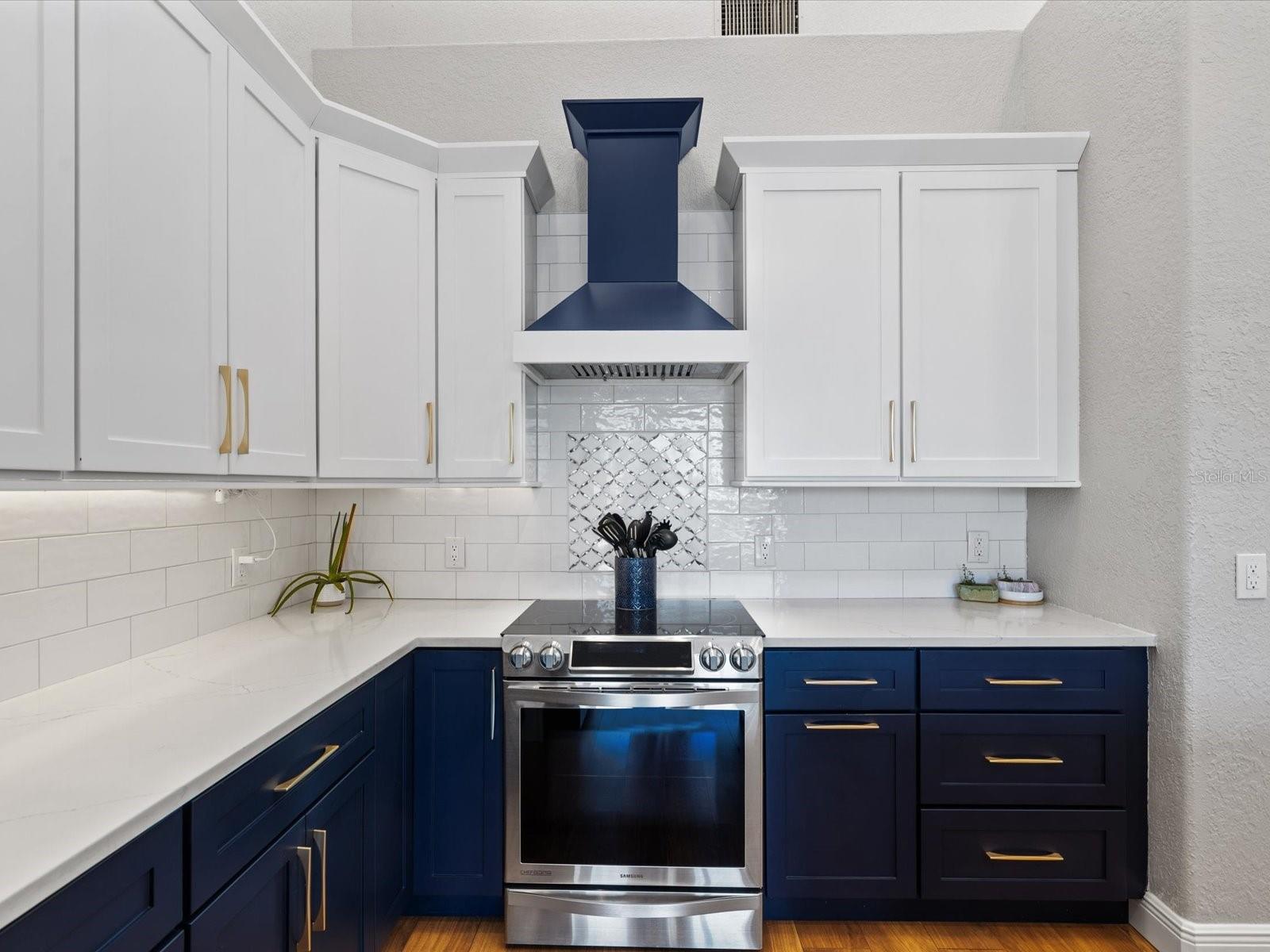 APOLLO BEACH UNIT TWO - Residential