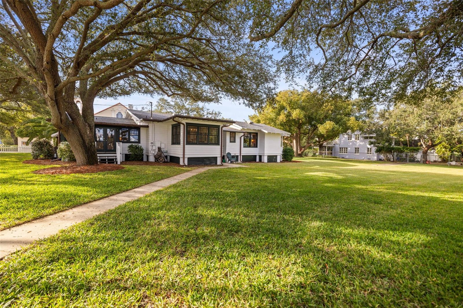 JONES GEO L SUB - Land