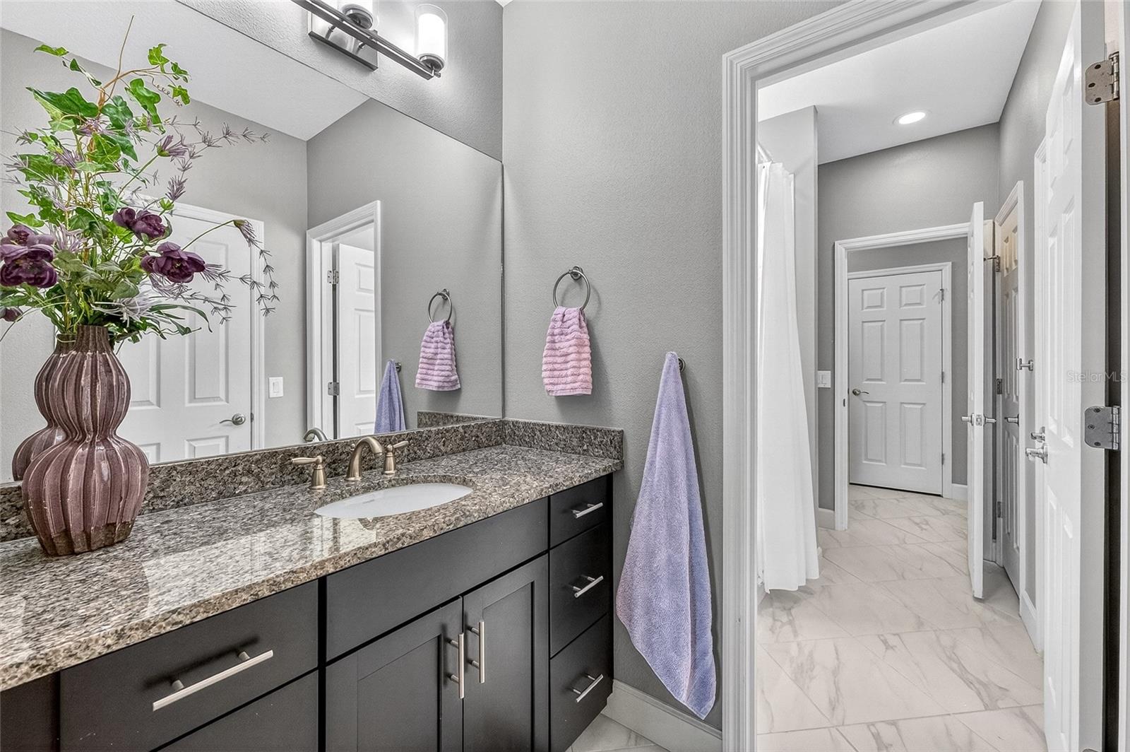 ARBOR LAKES ON PALMER RANCH - Residential