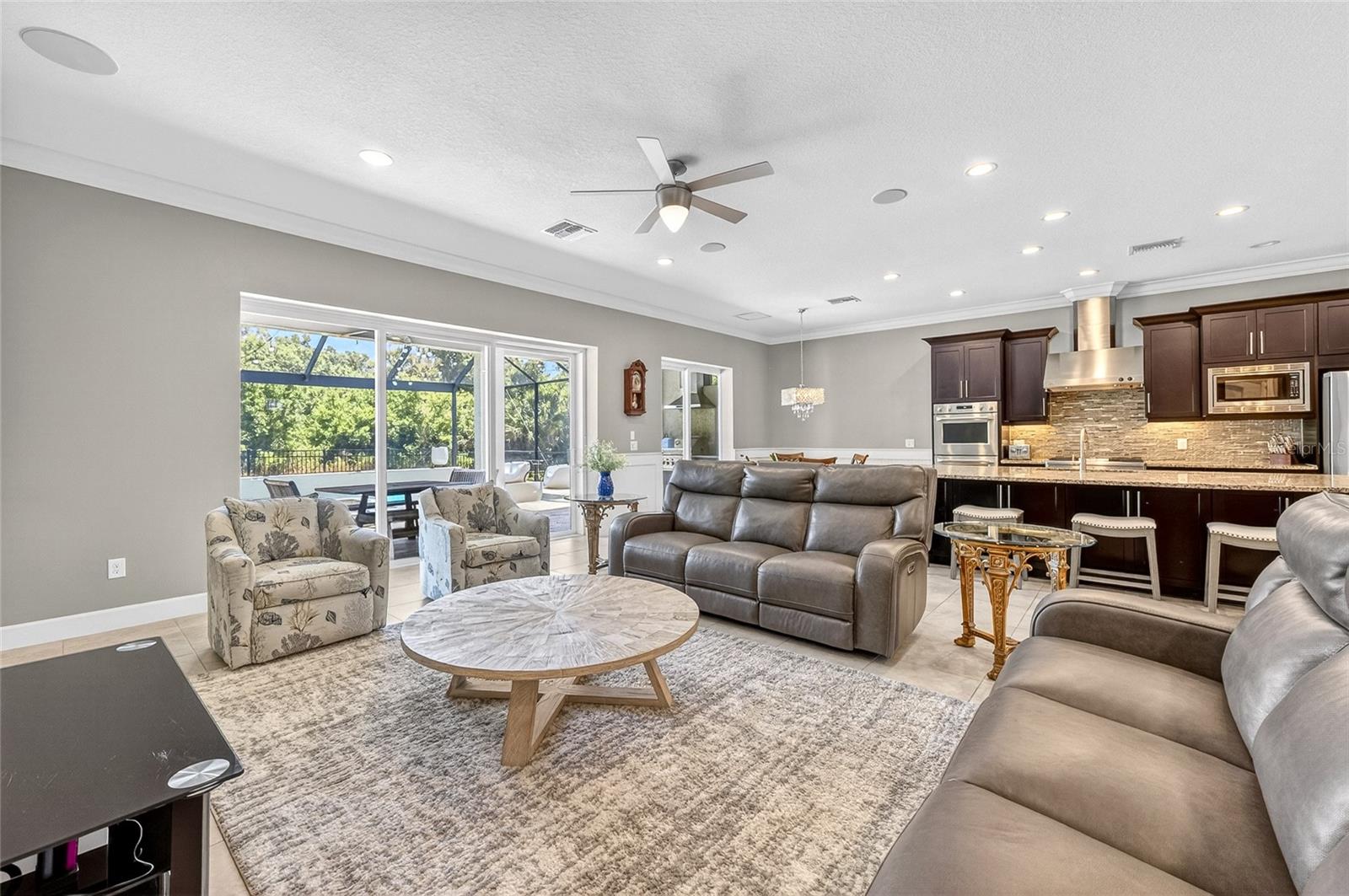 ARBOR LAKES ON PALMER RANCH - Residential