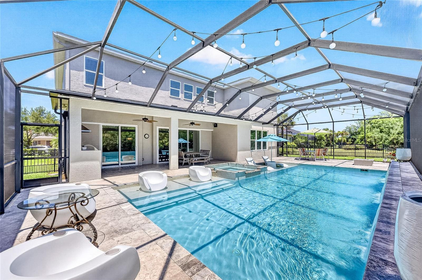 ARBOR LAKES ON PALMER RANCH - Residential