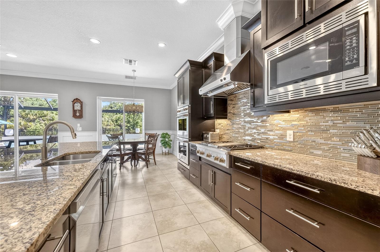 ARBOR LAKES ON PALMER RANCH - Residential