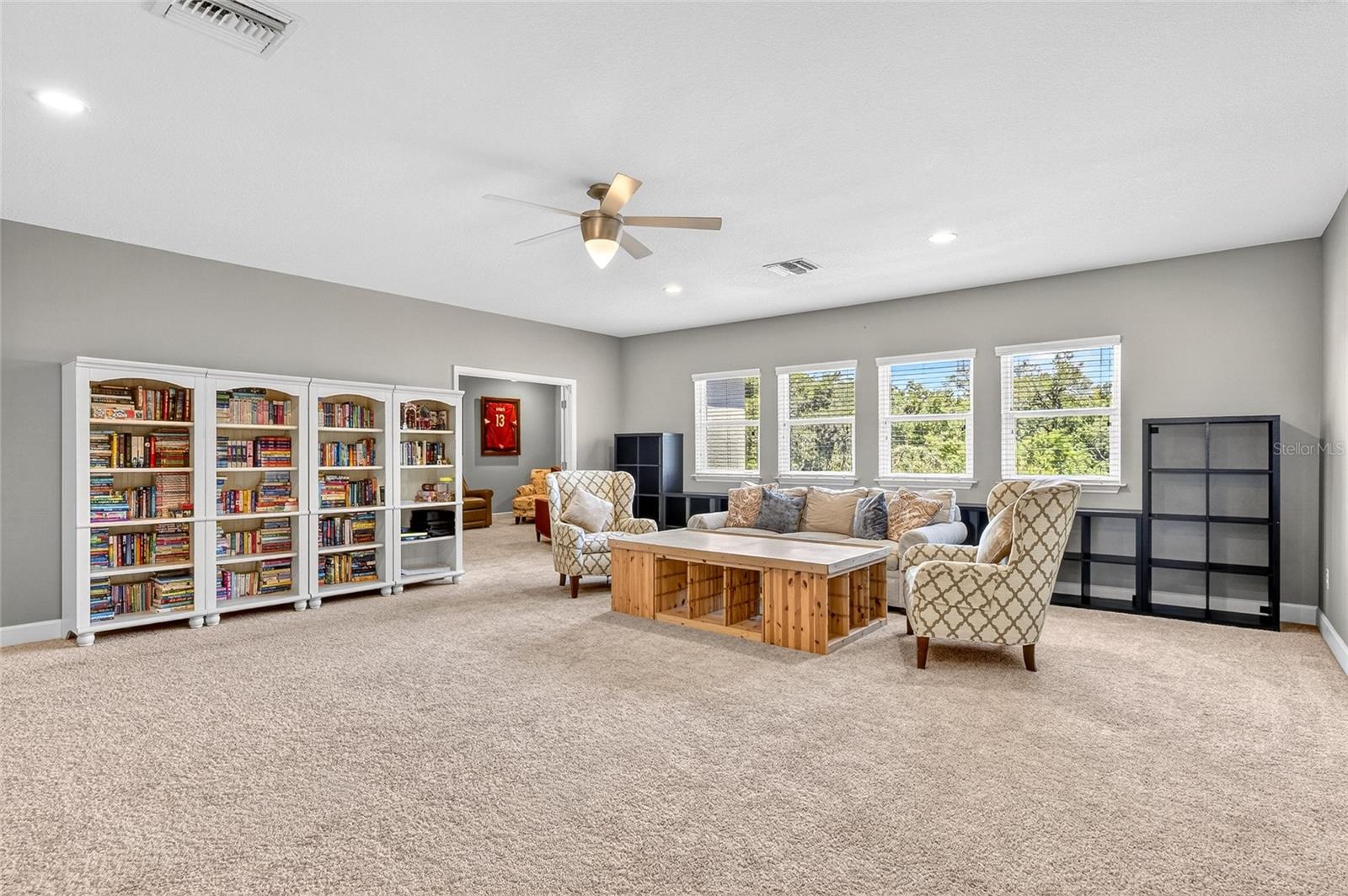 ARBOR LAKES ON PALMER RANCH - Residential