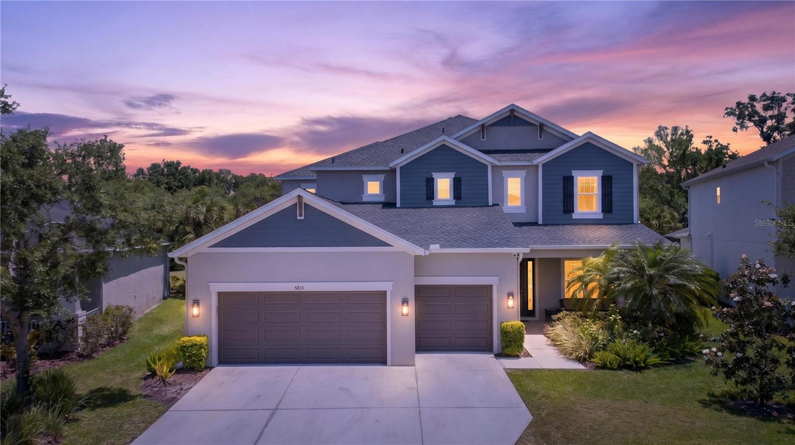 ARBOR LAKES ON PALMER RANCH - Residential