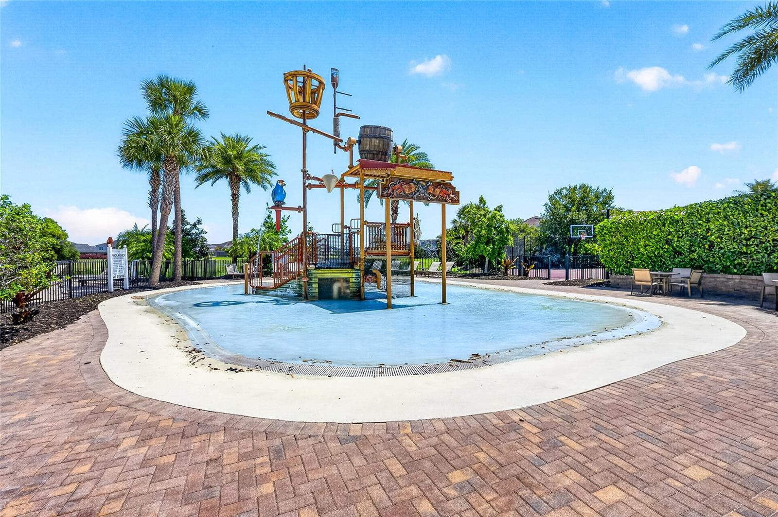 ARBOR LAKES ON PALMER RANCH - Residential