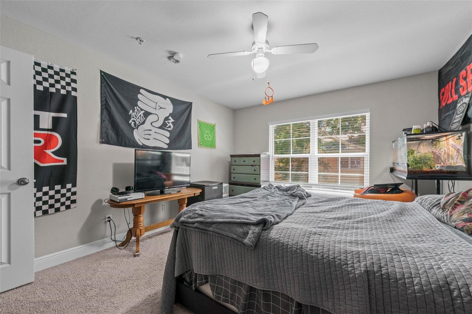 HAMPTONS/METROWEST - Residential