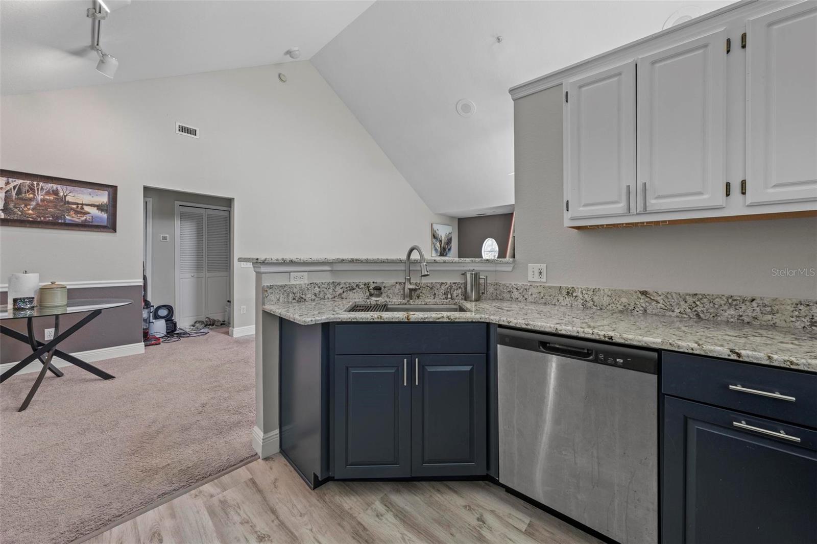 HAMPTONS/METROWEST - Residential